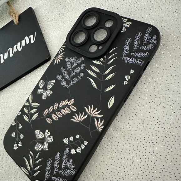 Black Leaves iPhone 14 Pro Max Slim Case - Picture 3 of 6